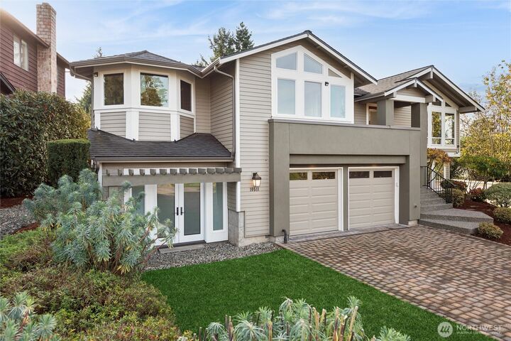 Property Photo: 10511 NE 44th Street WA 98033