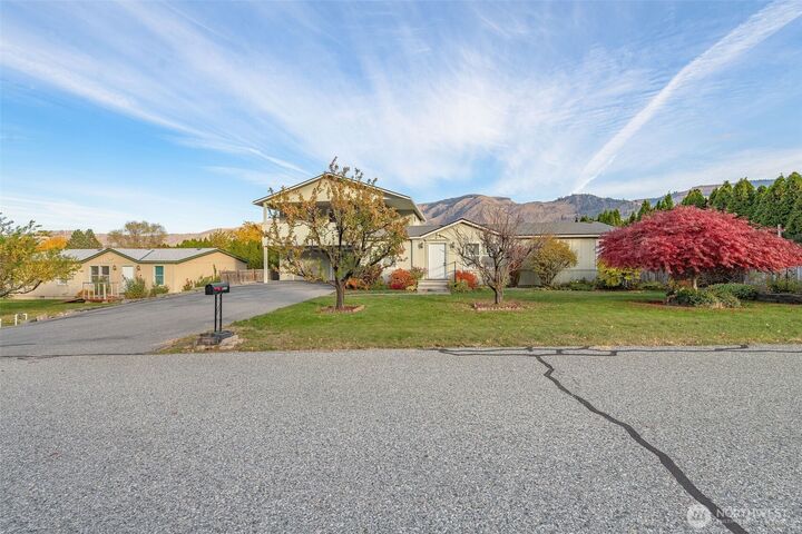 Property Photo:  14903  Burkey Street  WA 98822 