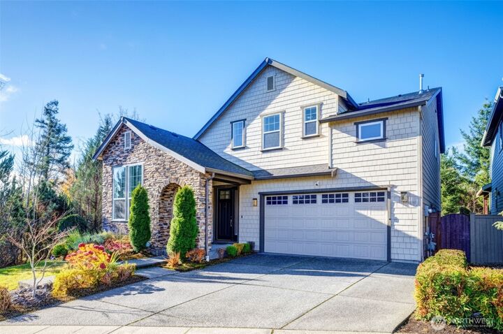 Property Photo:  9327  Satterlee Avenue SE  WA 98065 