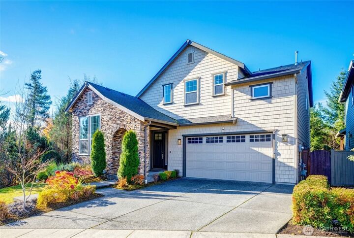 Property Photo:  9327  Satterlee Avenue SE  WA 98065 