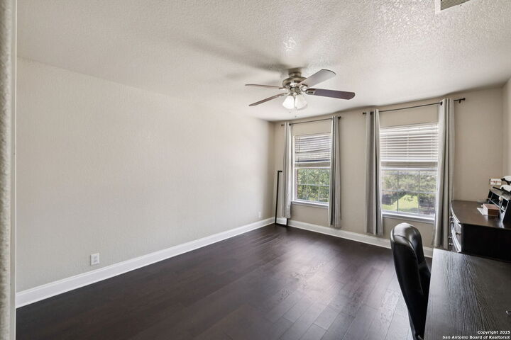 Property Photo: 7811 Midnight Stage TX 78255