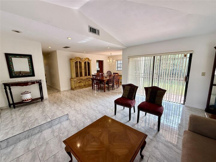 Property Photo: 12340 SW 95th Ter FL 33186