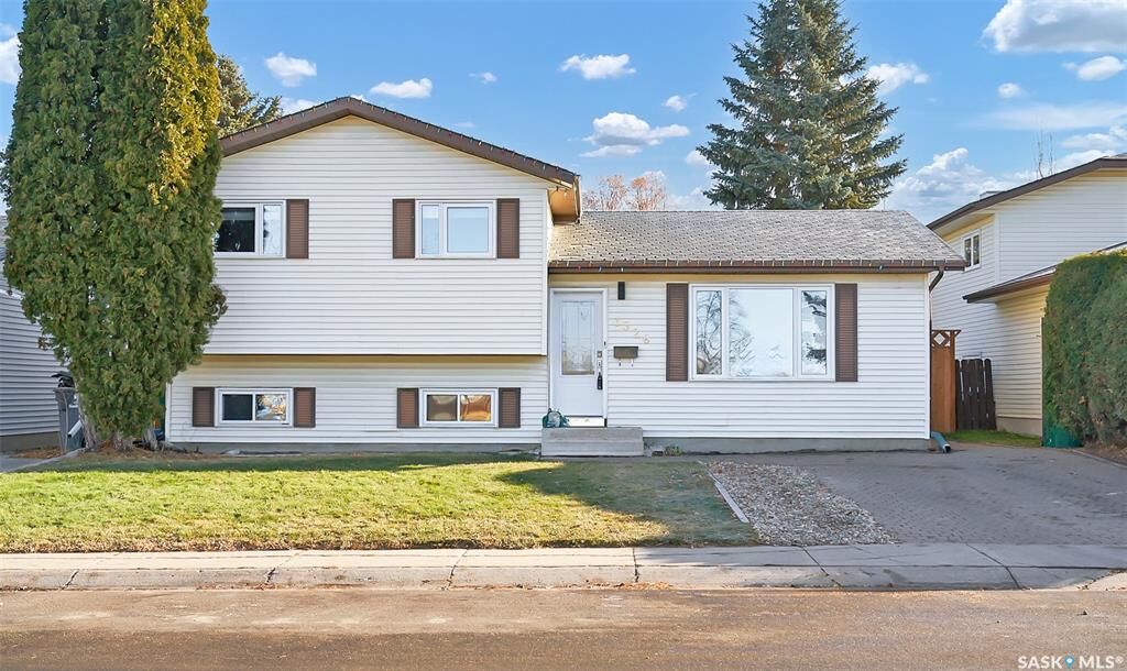 Photo de la propriété: 1326 Catherwood Avenue SK S7L 7H1