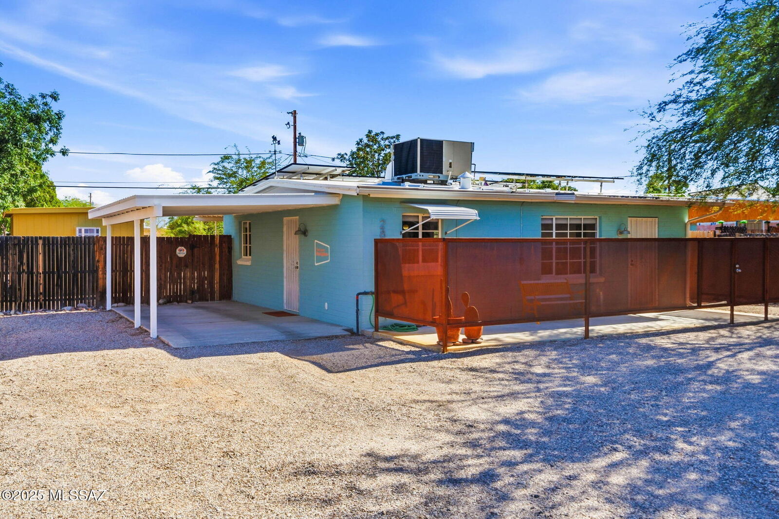 Property Photo:  2850 N Laurel Avenue  AZ 85712 