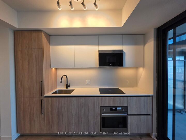 Photo de la propriété:  35 Parliament Street 802  ON M5A 1G1 