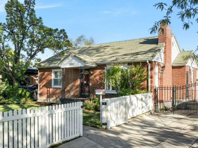 Property Photo:  1865 E Hillcrest Ave  UT 84106 