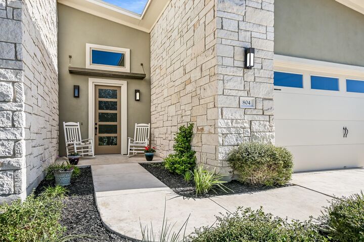Property Photo:  804 Dancing Oak Lane  TX 78666 