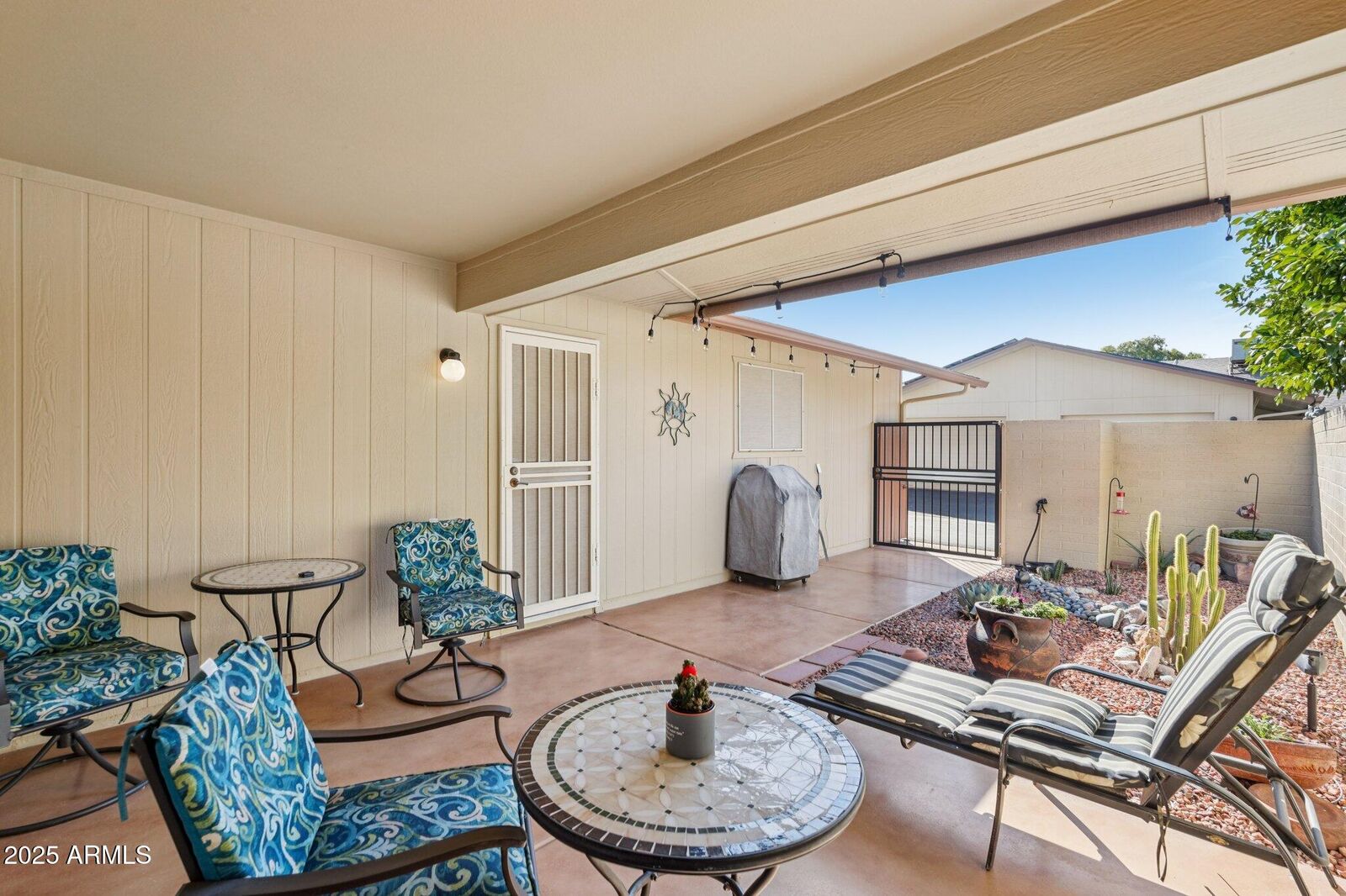 Property Photo:  18614 N Mica Drive  AZ 85375 
