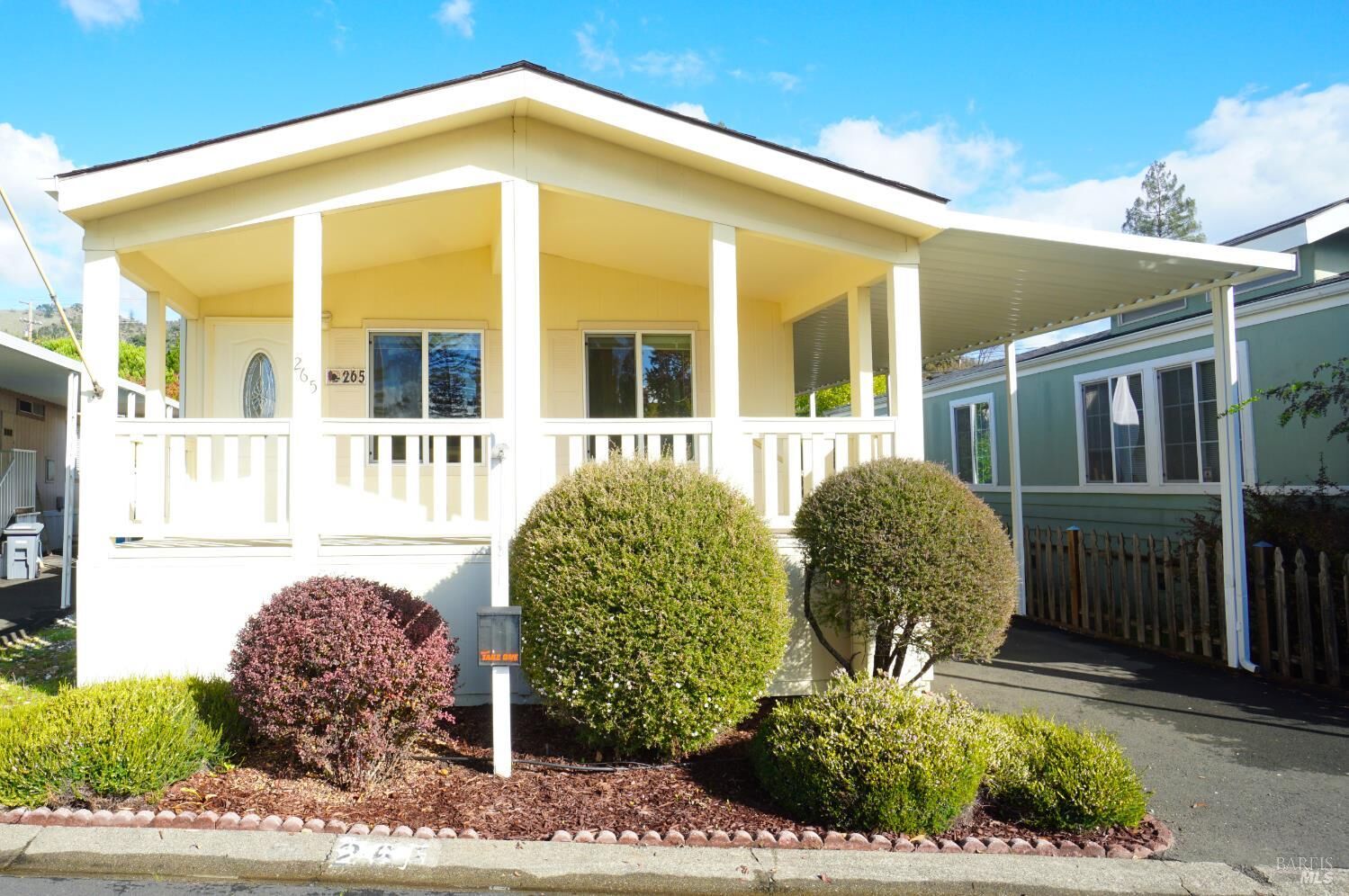 Property Photo: 265 Hermosa Circle CA 95409