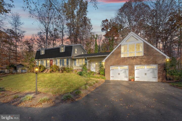 Property Photo: 213 Sleepy Hollow Trl VA 22405