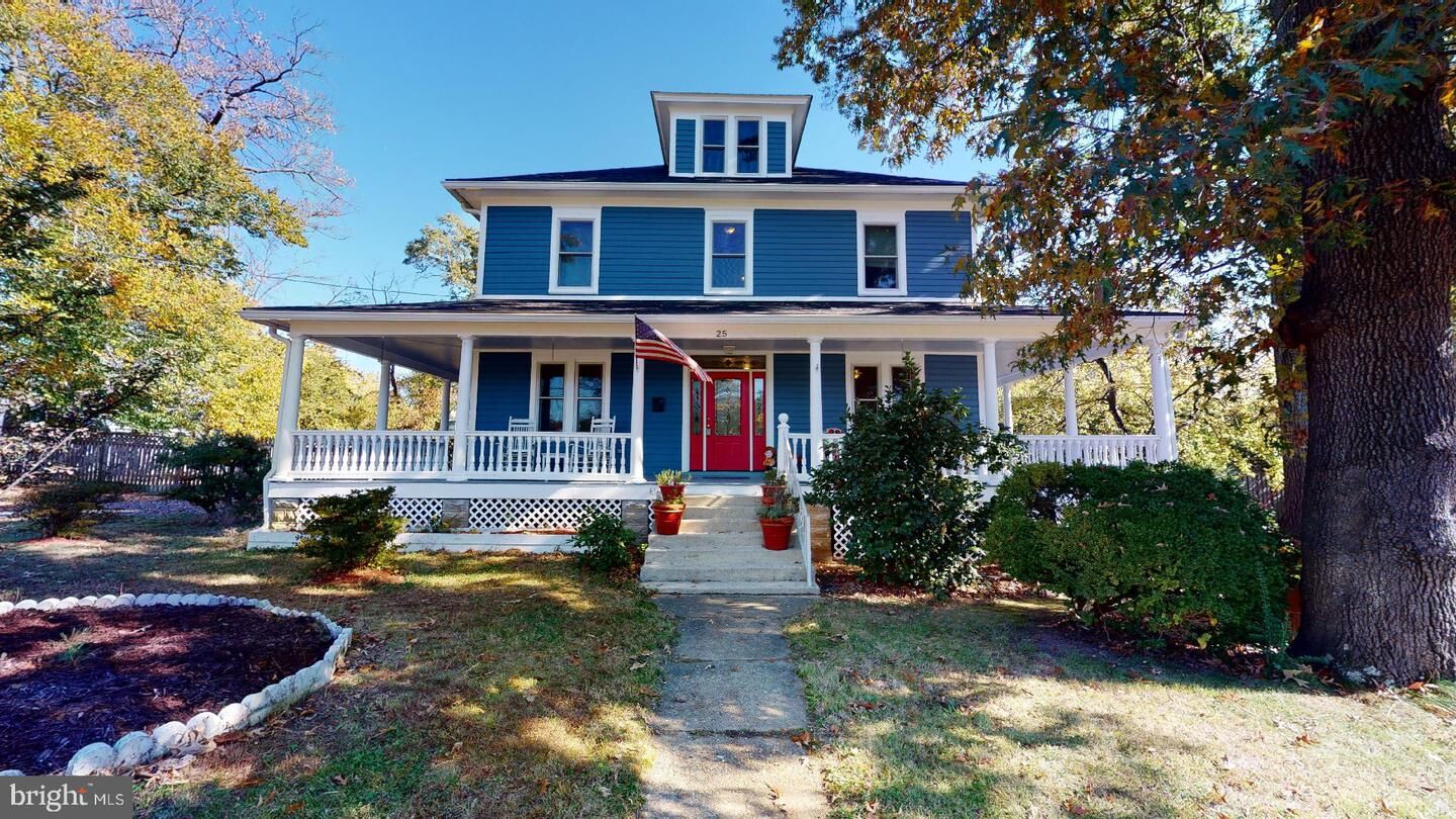 Property Photo: 25 Indian Head Avenue MD 20640