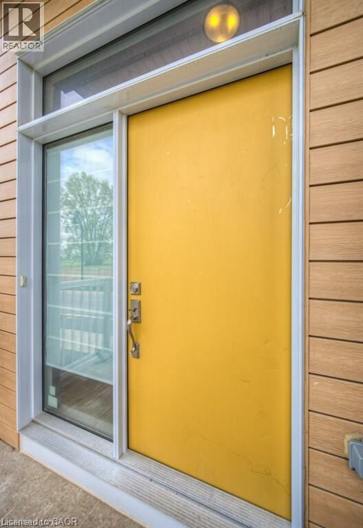 Property Photo:  55 Progress Crescent  ON N2R 0R7 