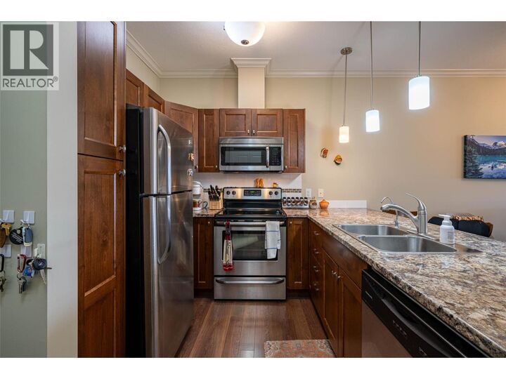 Property Photo: 3010 35 Street 402 BC V1T 0A7