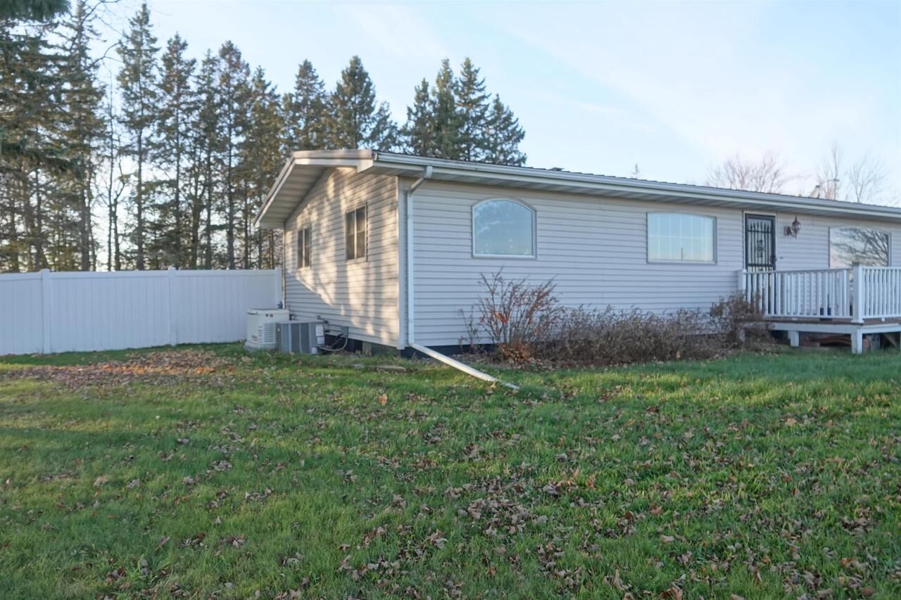 Property Photo:  N16185 State Highway 13  WI 54425 