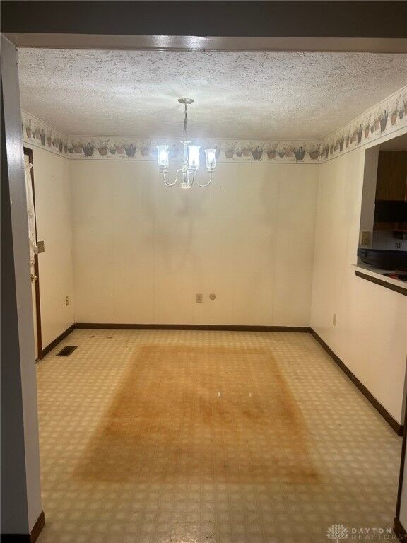 Property Photo: 2410 Christalee Drive OH 45434