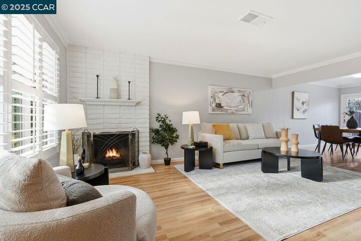 Property Photo: 37 Miramonte Dr CA 94556