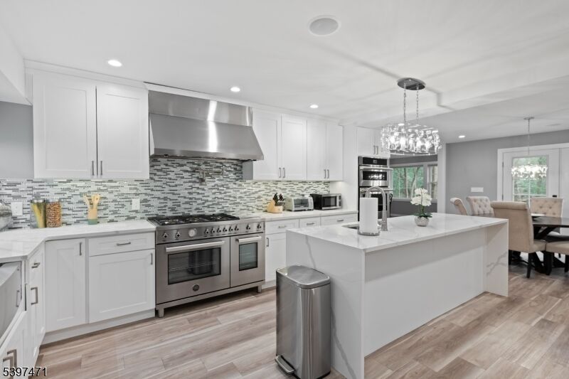 Property Photo: 276 River Dr NJ 07675