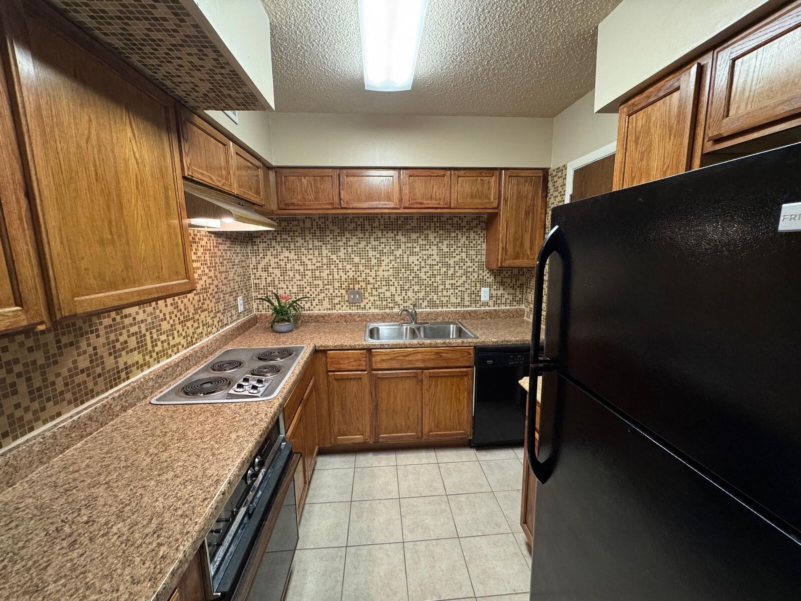 Property Photo:  2700 Bellefontaine Street B8  TX 77025 