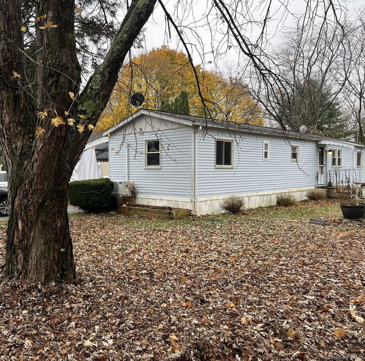 Property Photo:  90 Elm Lane  NY 12569 