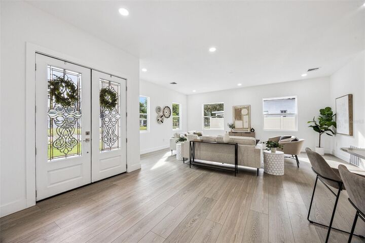 Property Photo:  3101 Pickfair Street  FL 32803 