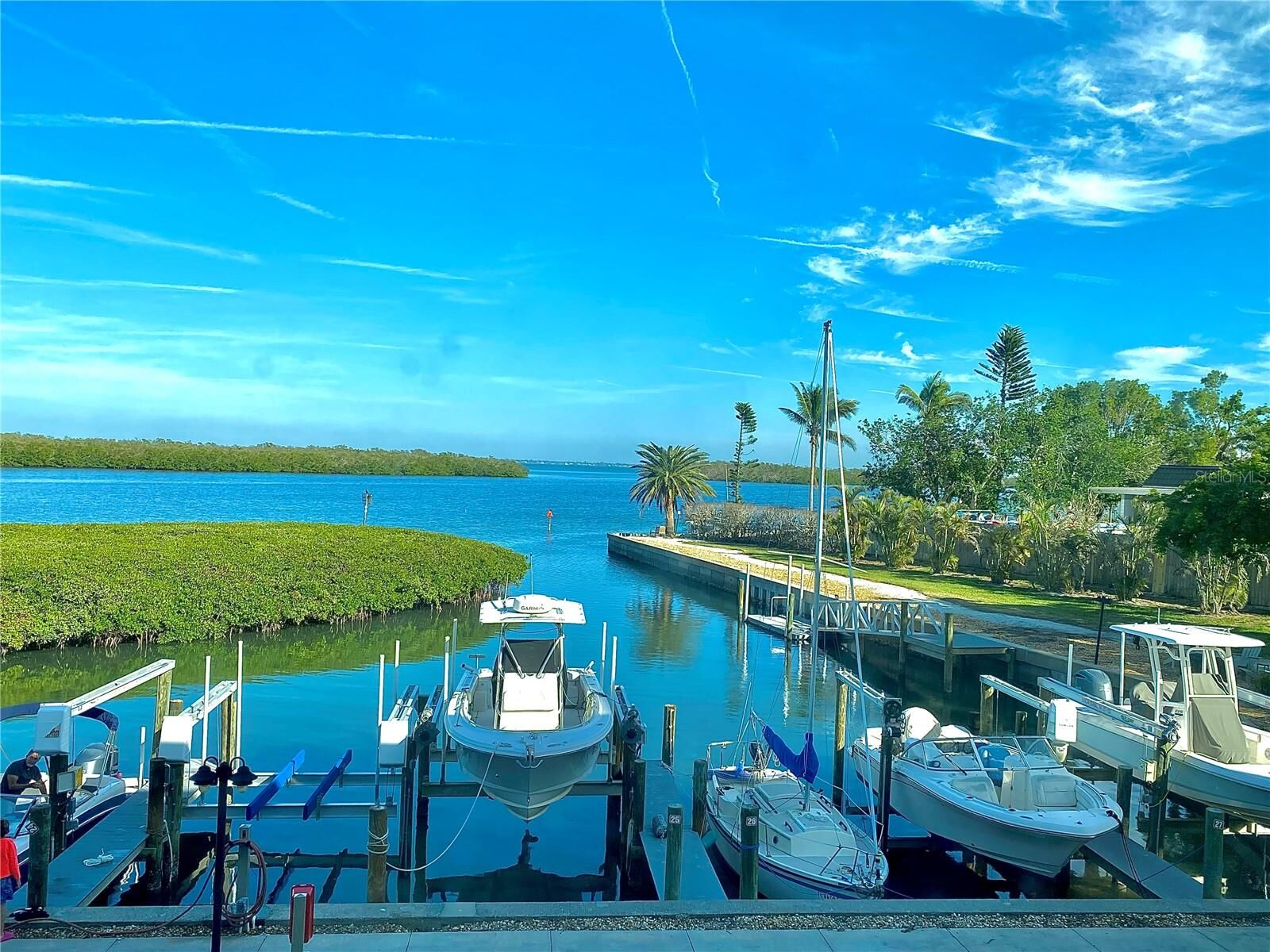 Property Photo:  4500 Gulf Of Mexico Drive 206  FL 34228 