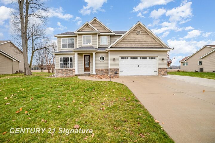 Property Photo:  12422 Northway Parkway Drive  MI 48623 