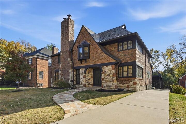 Property Photo: 7744 Davis Drive MO 63105