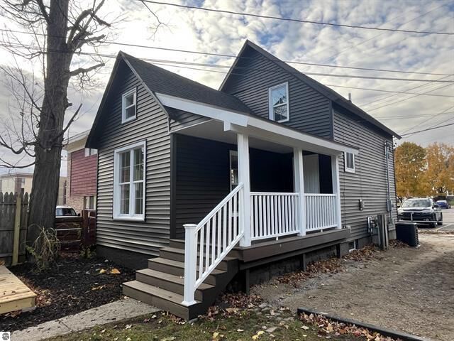 Property Photo:  203.5 E Chapin Street  MI 49601 