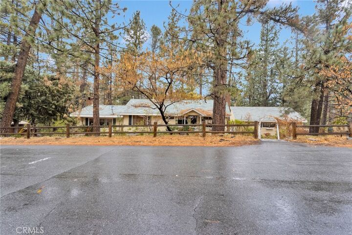 Property Photo:  2046 Thrush  CA 92397 