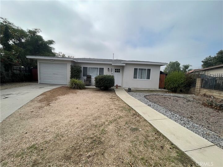 Property Photo: 606 E De Anza Circle E CA 91761