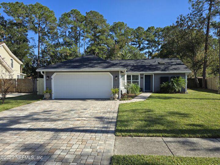 Property Photo: 7769 Andes Drive FL 32244