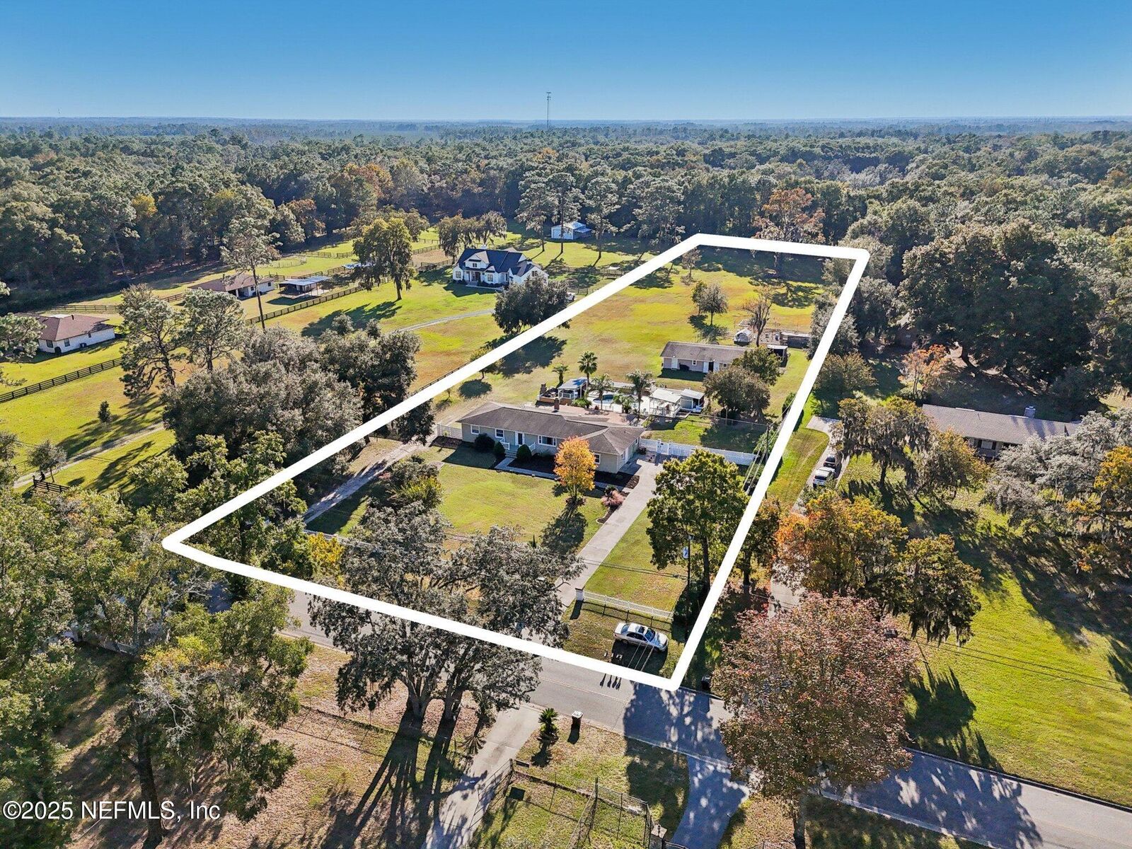 Property Photo:  768 Arthur Moore Drive  FL 32043 