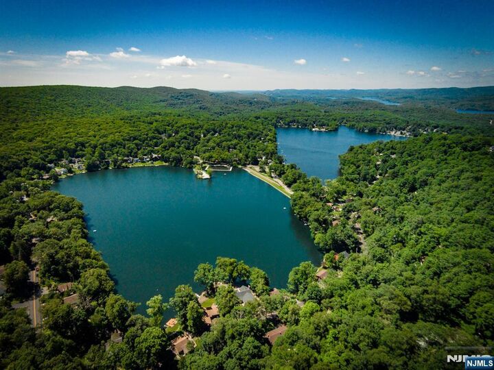 Property Photo: 83 Lakeview Avenue NJ 07456