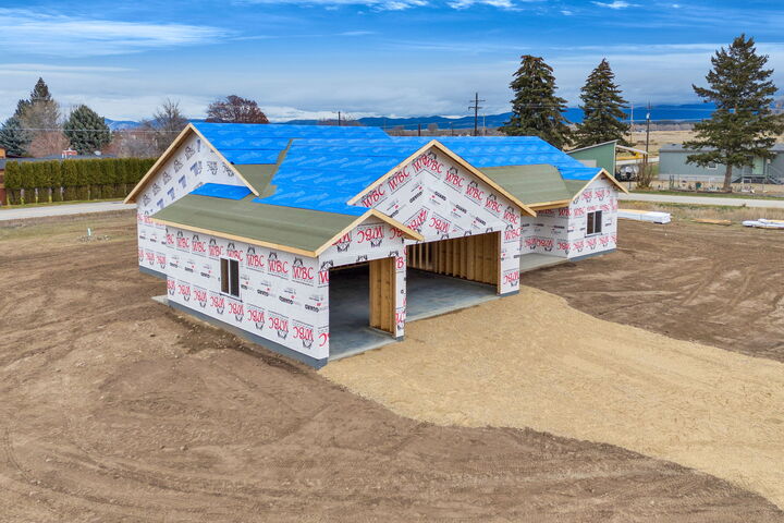 Property Photo: 194 Kadex Place MT 59870