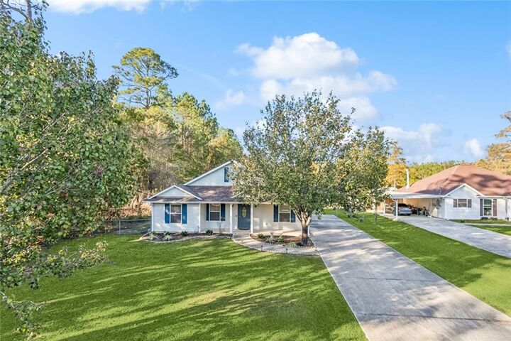 Property Photo: 66387 Chris Kennedy Road LA 70452