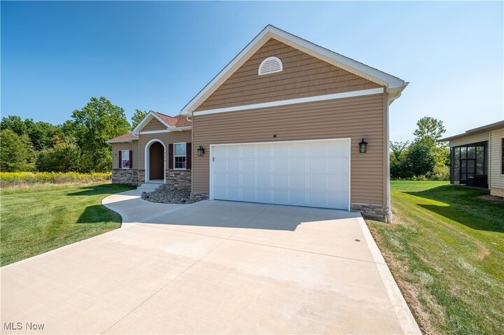 Property Photo:  210 Terra Bella Drive  OH 44505 