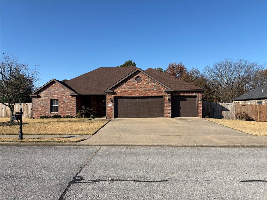 Property Photo:  301 Baker Street  AR 72751 