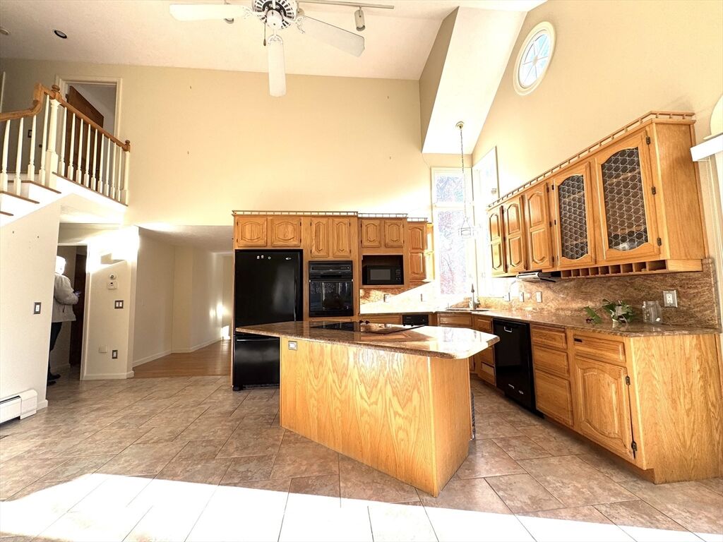 Property Photo:  1497 State Rd  MA 02360 