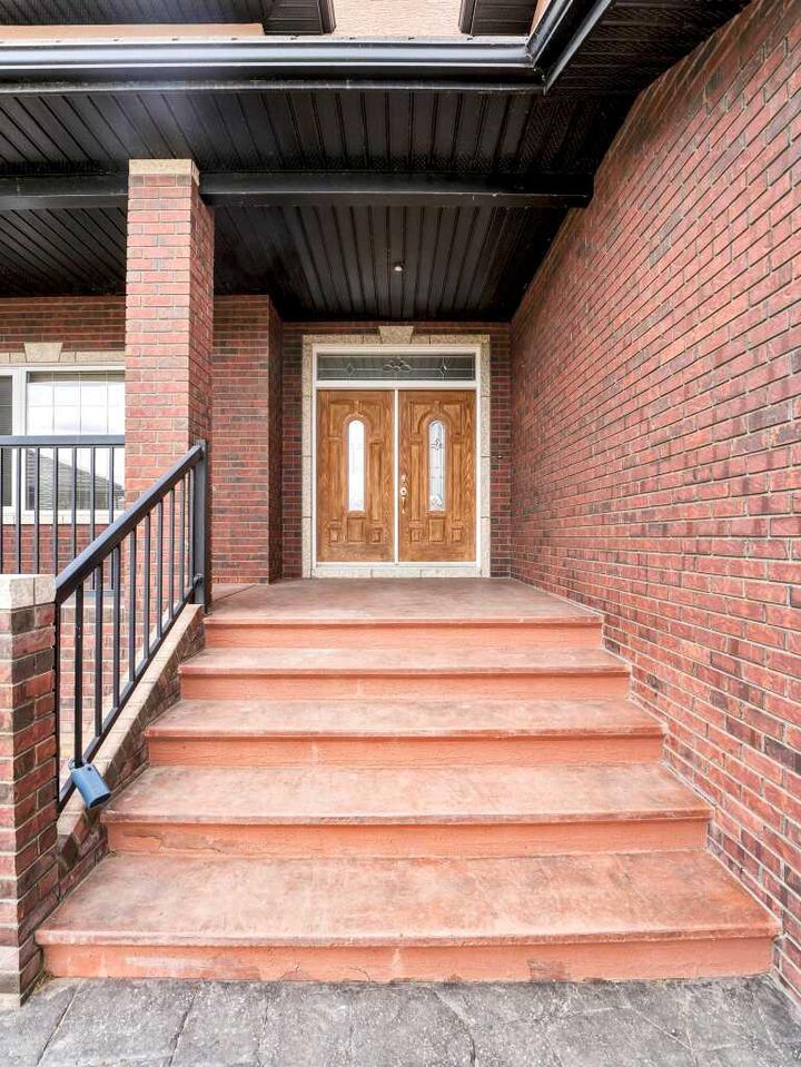 Property Photo: 150 Desert Blume Crescent AB T1B 0A4