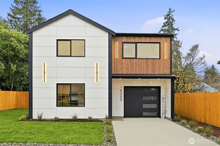 Property Photo:  14323  Wayne Place N  WA 98133 