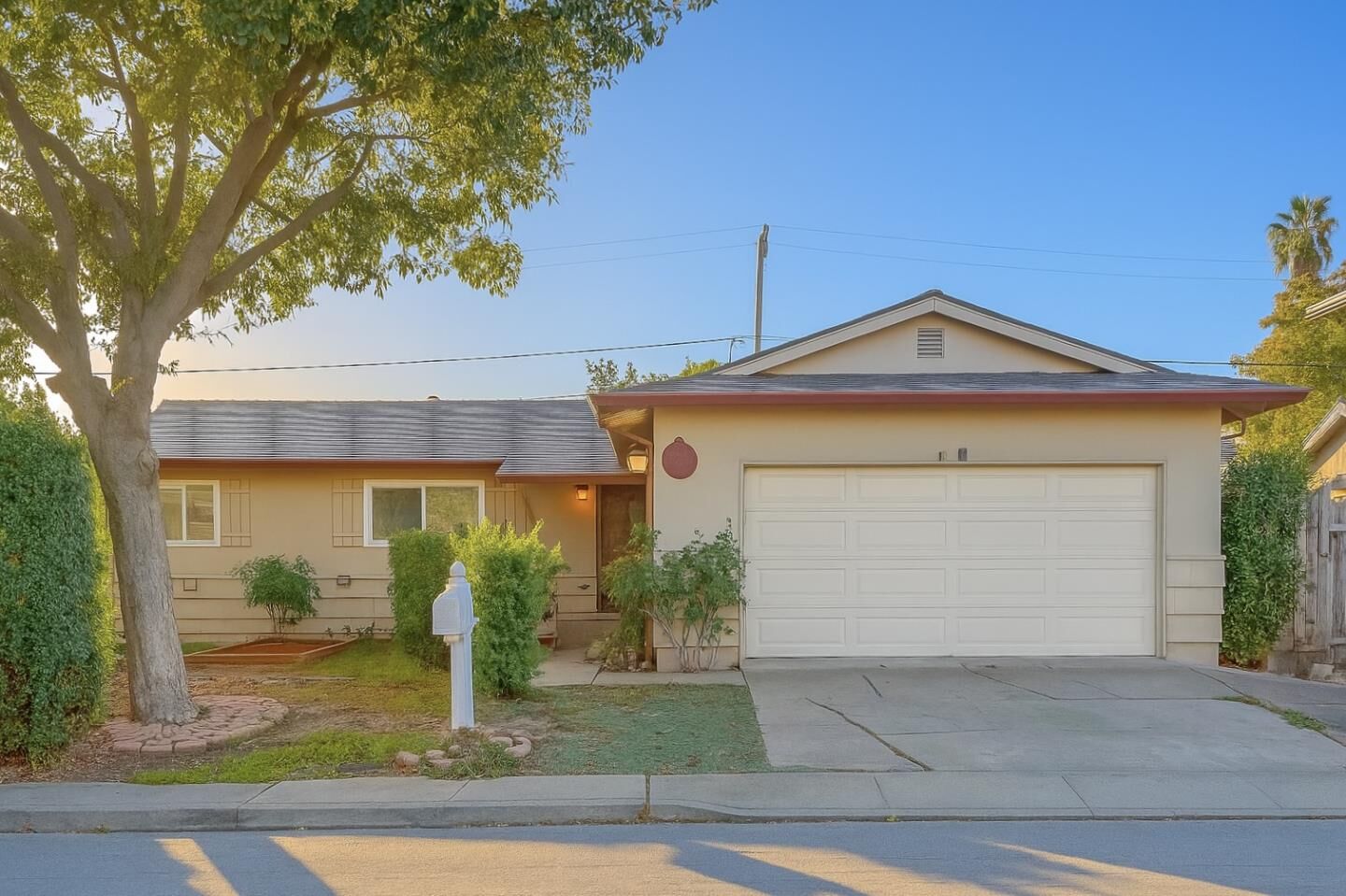Property Photo: 99 Alton Street CA 95035