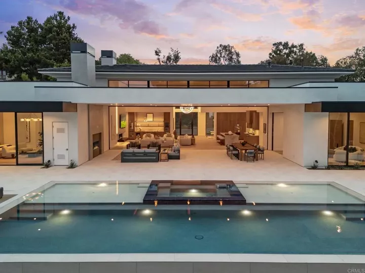 Property Photo: 5471 La Crescenta CA 92067