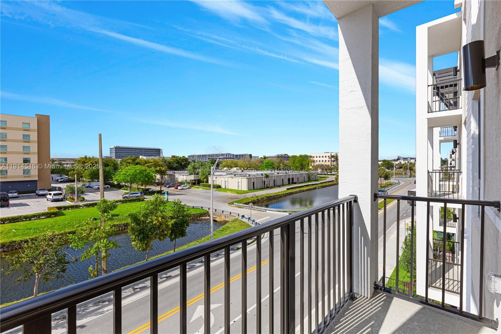 Property Photo:  8001 NW 41st St F-303  FL 33166 