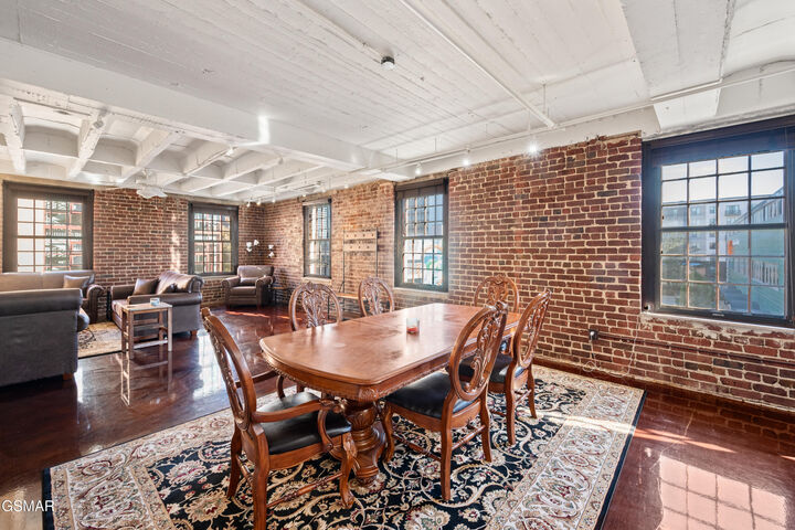 535 Locust Street  Knoxville TN 37902 photo