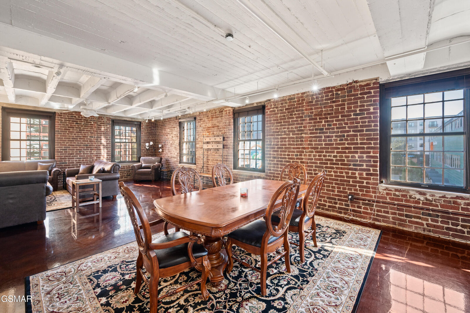 Property Photo: 535 Locust Street TN 37902