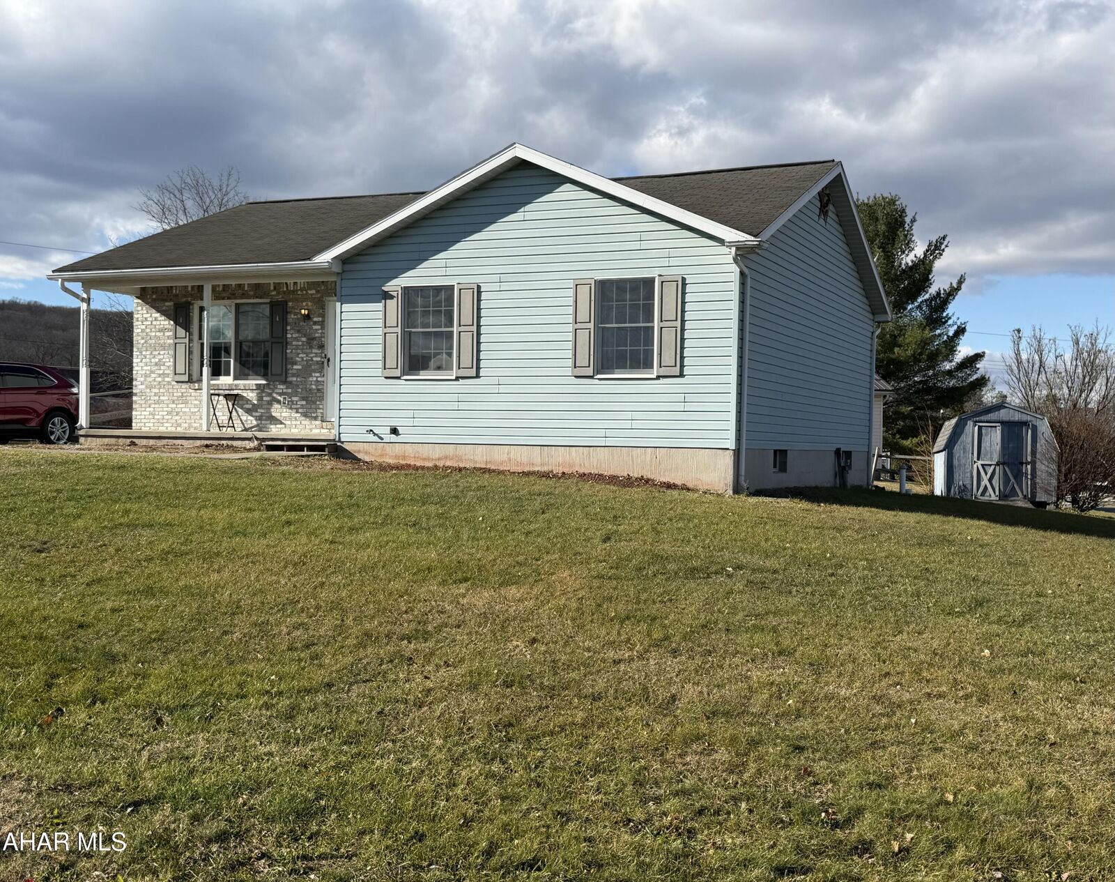 Property Photo:  14 Lincoln Drive  PA 15522 