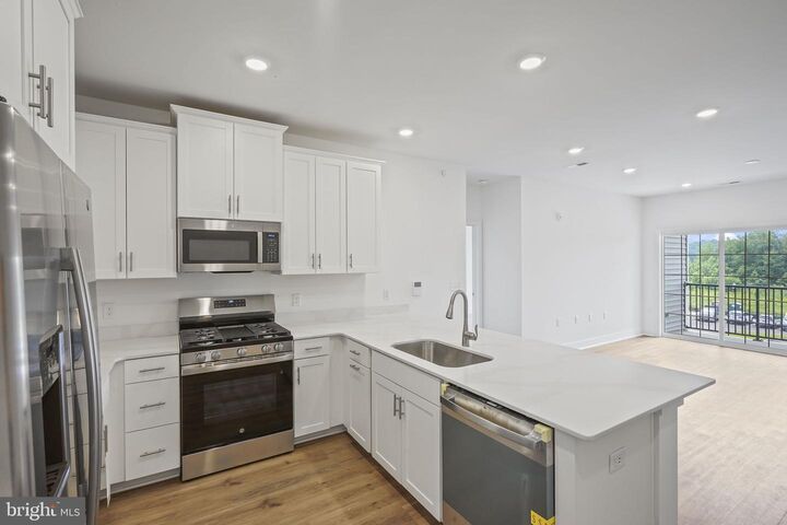 Property Photo:  30308 Radford Court  NJ 08831 