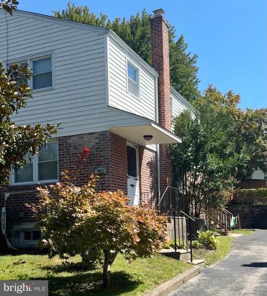 Property Photo:  761 Hathaway Lane  PA 19003 
