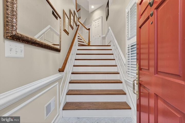 Property Photo:  16 Wharf Street  VA 22314 