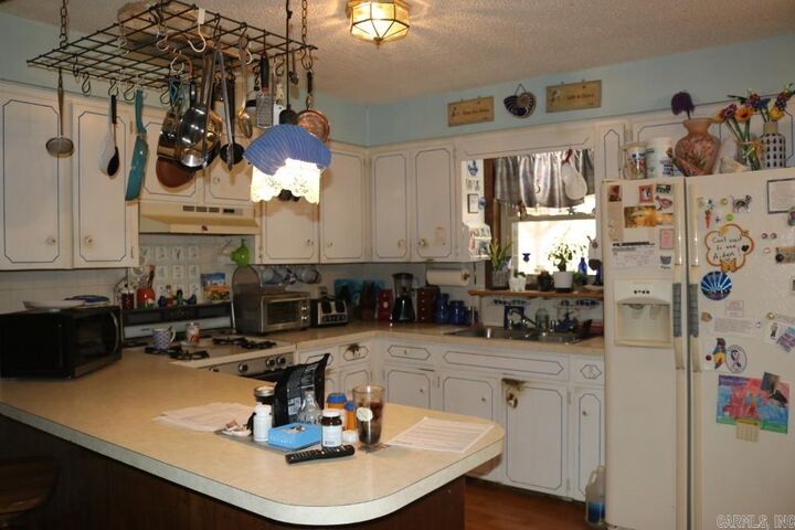 Property Photo: 511 S Ash Street AR 72601